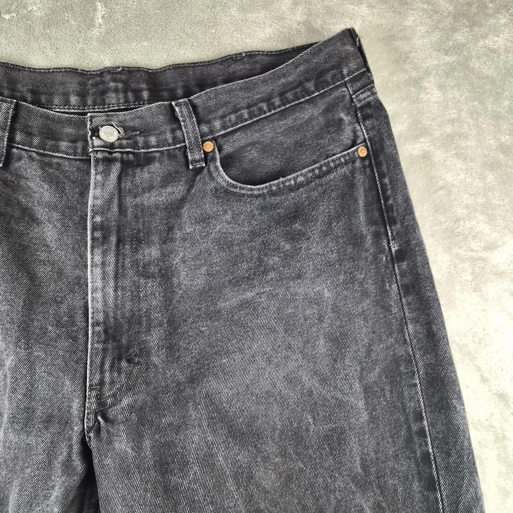 Levis 550 Jeans Mens 38x30 Black Denim Relaxed Fit 100% Cotton Faded Durable